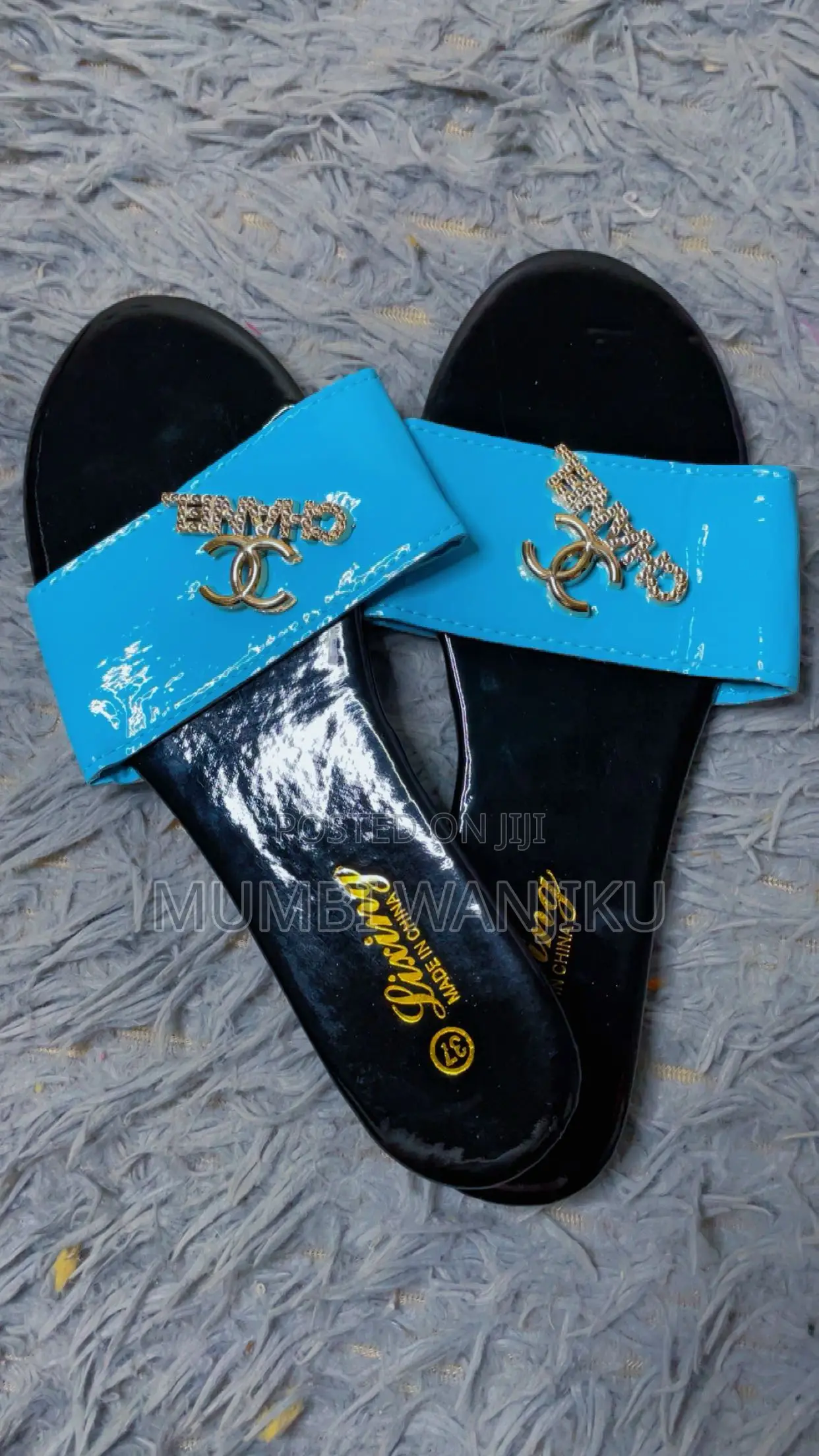 Ladies Flat Shoes