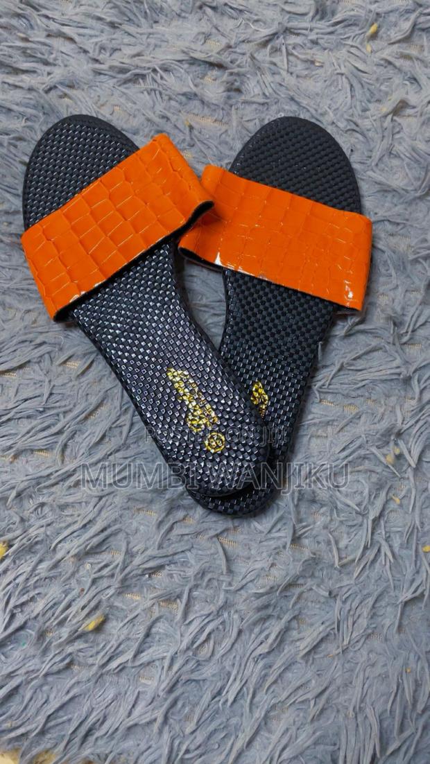 Ladies Flat Shoes - thumbnail 16