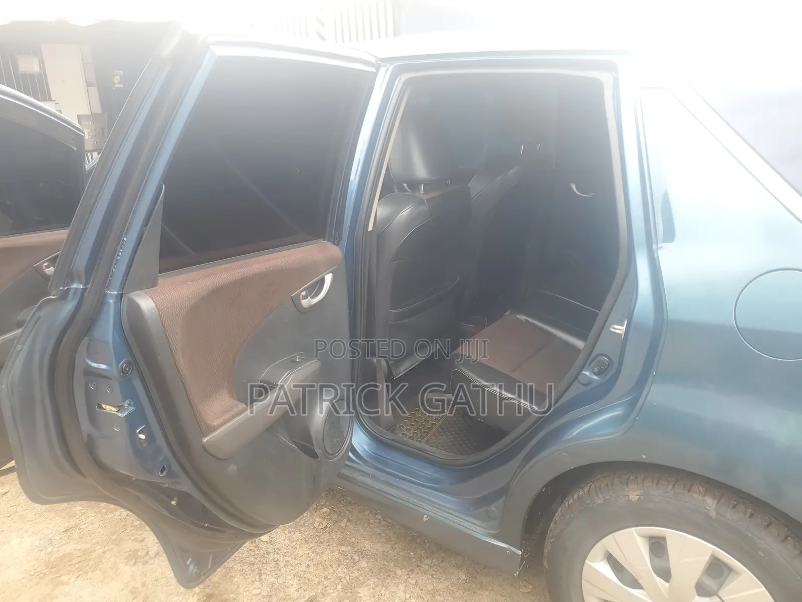 Honda Shuttle 2015 Blue