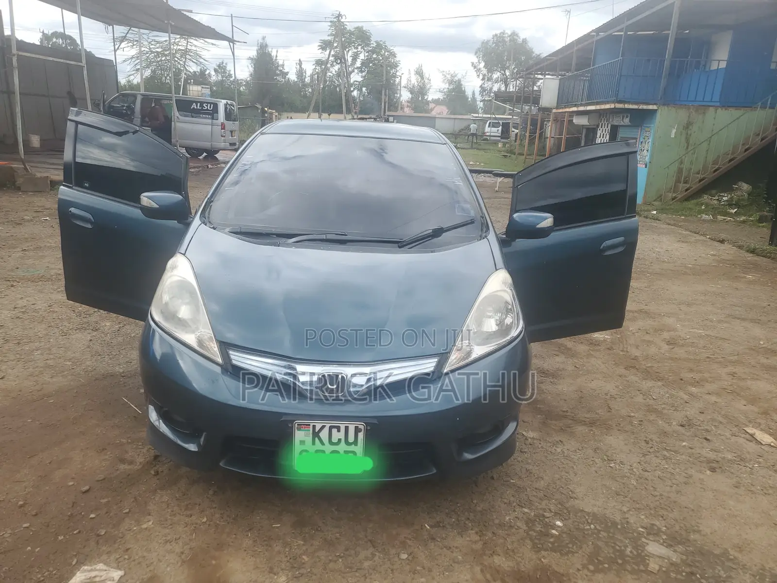Honda Shuttle 2015 Blue