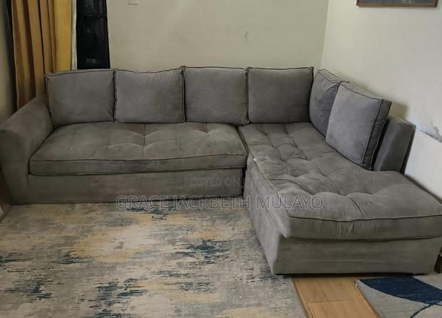 Second Hand Seats - thumbnail 3