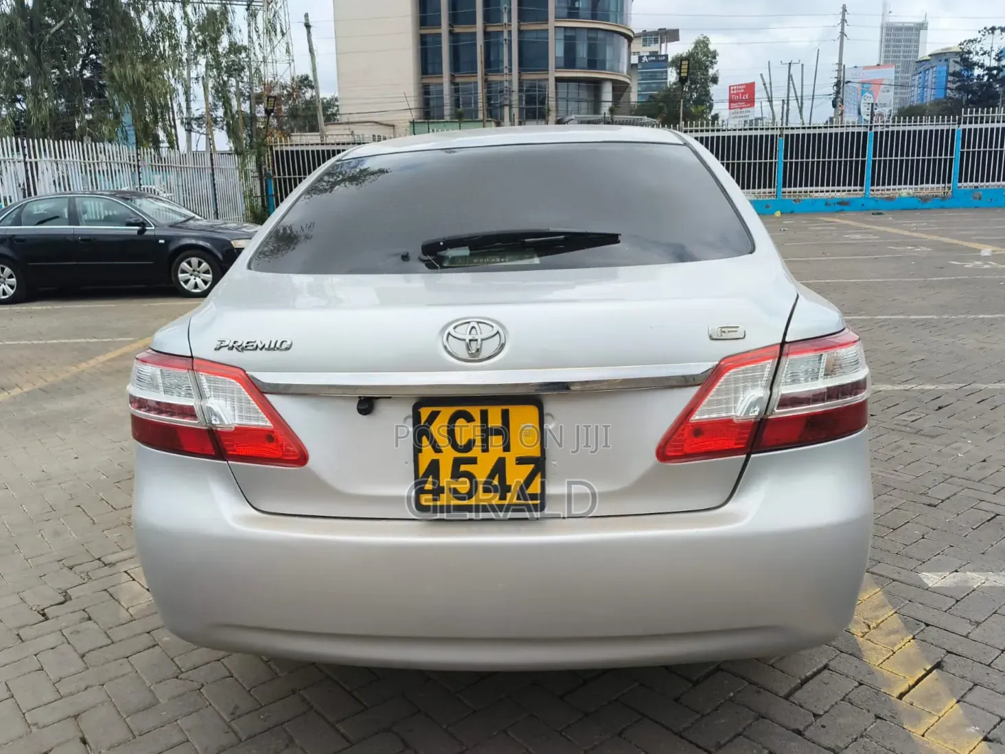 Toyota Premio 2009 Silver