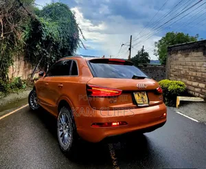 Audi Q3 2017 Orange