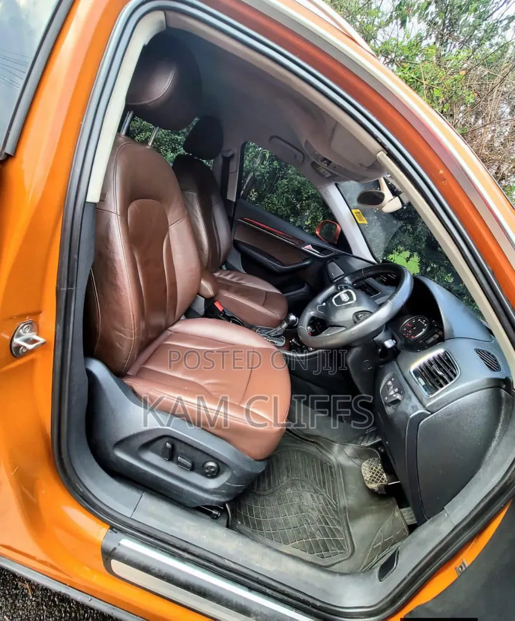 Audi Q3 2017 Orange