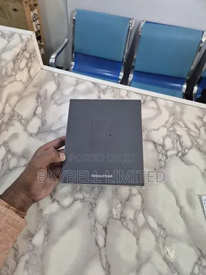 New Samsung Galaxy Z Fold 5 512 GB Black