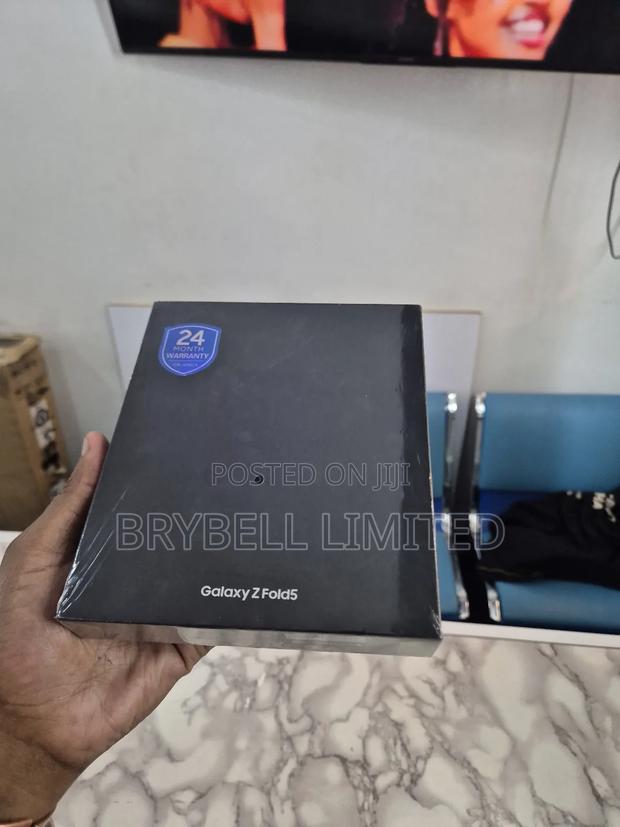 New Samsung Galaxy Z Fold 5 512 GB Black - thumbnail 3