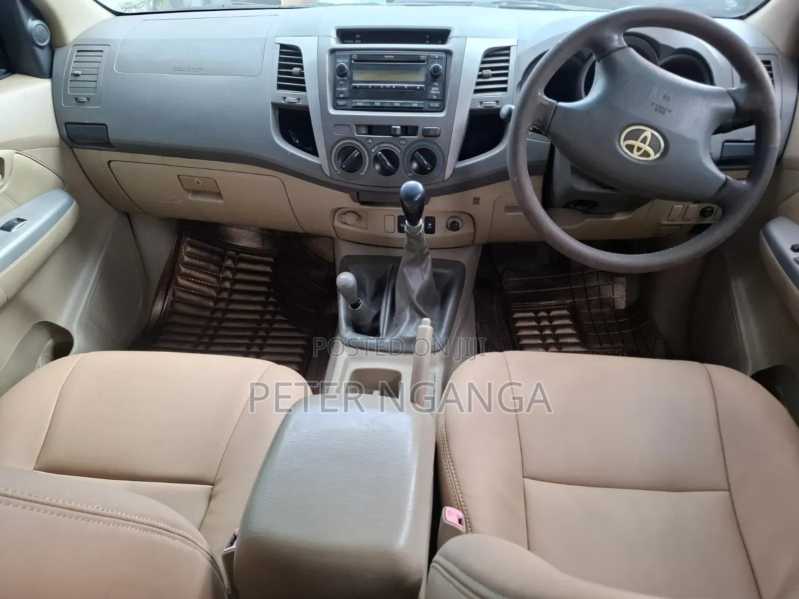 Toyota Hilux 2011 Black