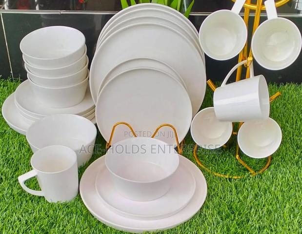 24 Pieces White Plain Dinner Sets - Quality Ceramics