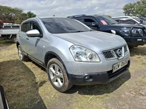 Nissan Dualis 2012 Silver