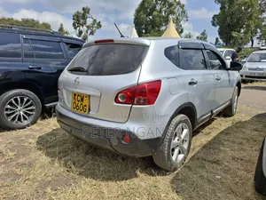 Nissan Dualis 2012 Silver