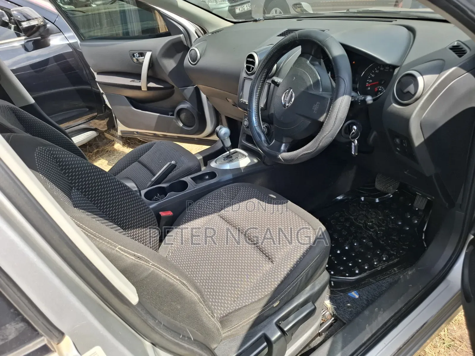 Nissan Dualis 2012 Silver