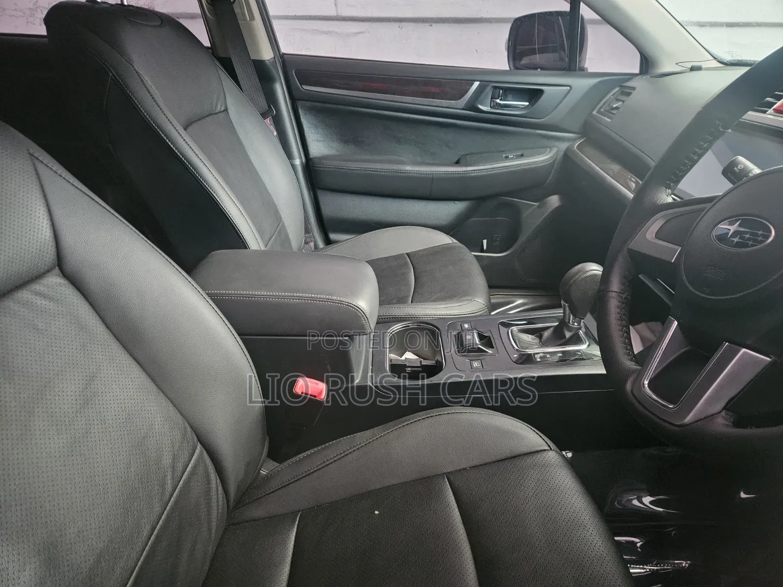 Subaru Outback 2018 Blue