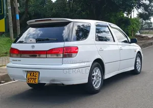 Toyota Vista 2002 White