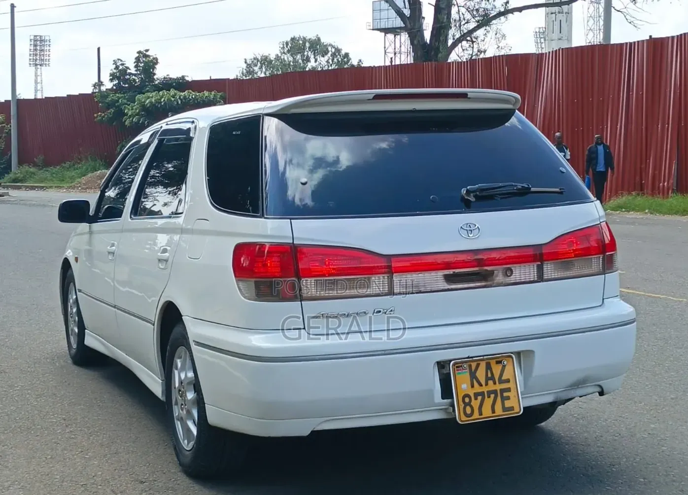 Toyota Vista 2002 White
