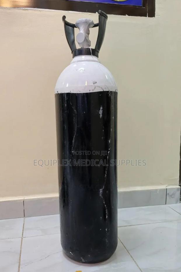 3.4m3 Oxygen Cylinder With Oxygen (3400 Liters)