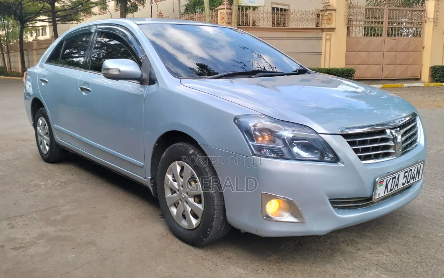 Toyota Premio 2014 Blue