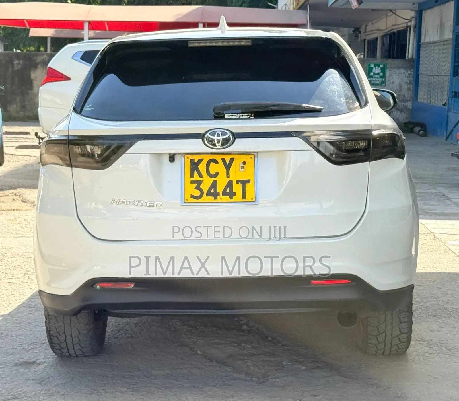 Toyota Harrier 2015 White