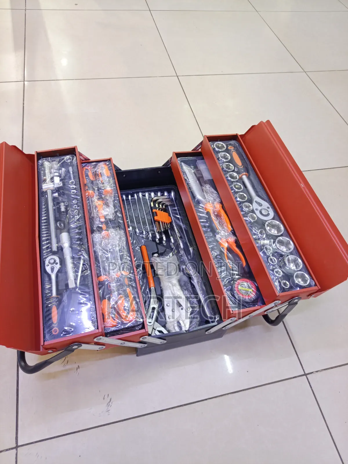 85pcs Professional Maintenance Tool Set With 3-Tier Metal Storage Box