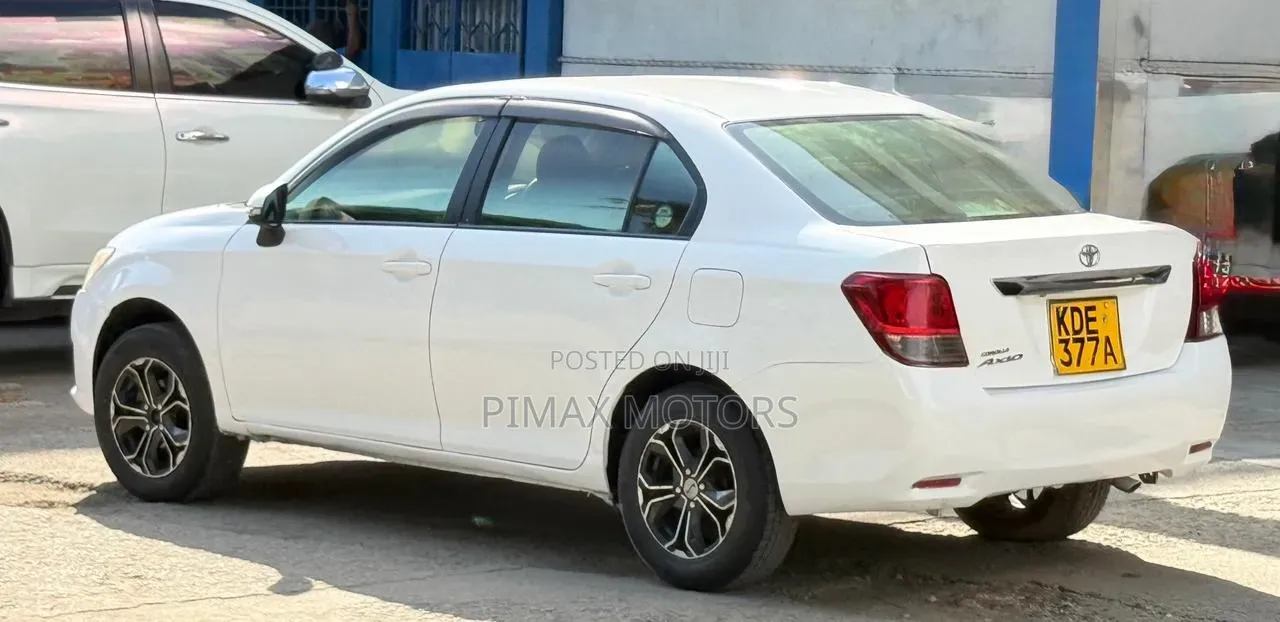 Toyota Axio 2015 White
