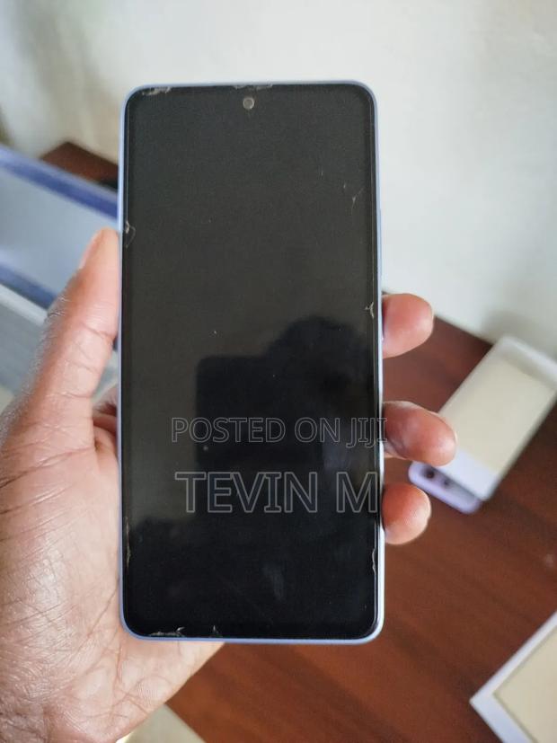 Xiaomi 13 128 GB Blue - thumbnail 3
