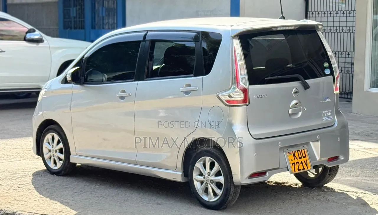 Nissan Dayz 2018 Silver