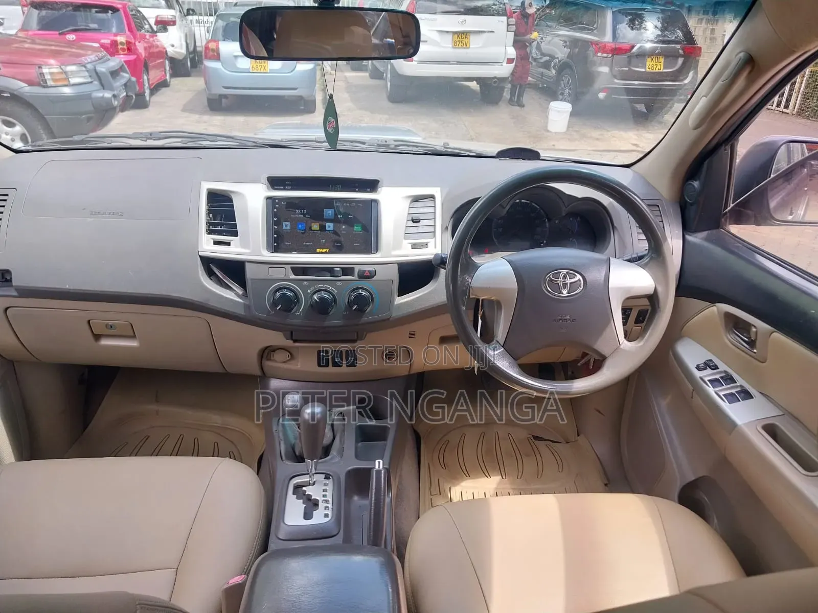 Toyota Fortuner 2014 Gold