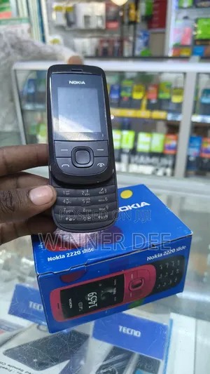 Nokia 2220 slide Black