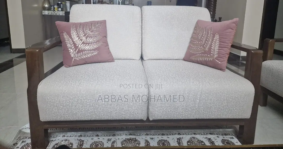 Wooden Sponge Sofa