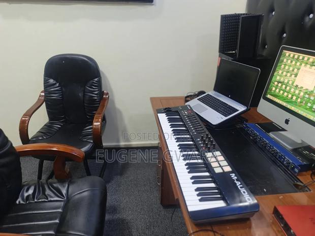 Studio And Front Office - thumbnail 6