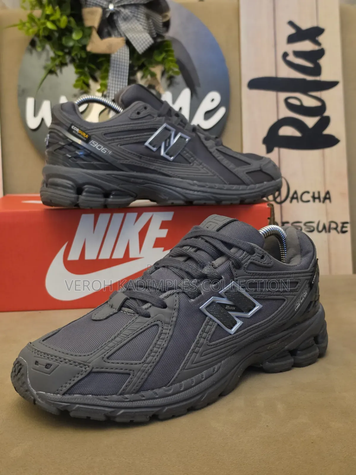 New Balance Men Sneakers