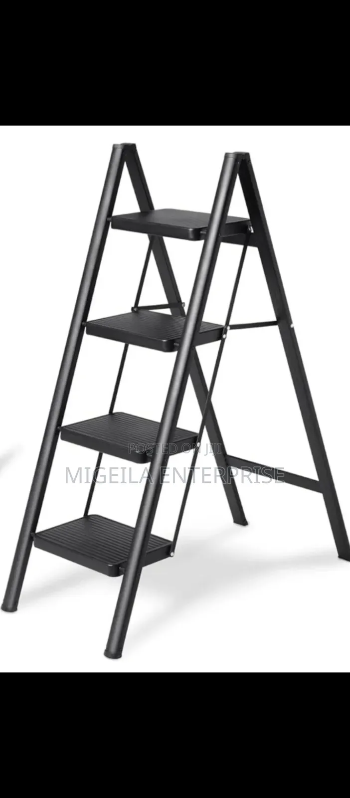 4 Steps Foldable Ladder