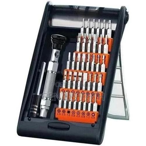 Ugreen 38-in-1 Aluminum Alloy Precision Screwdriver Set (Cm372)