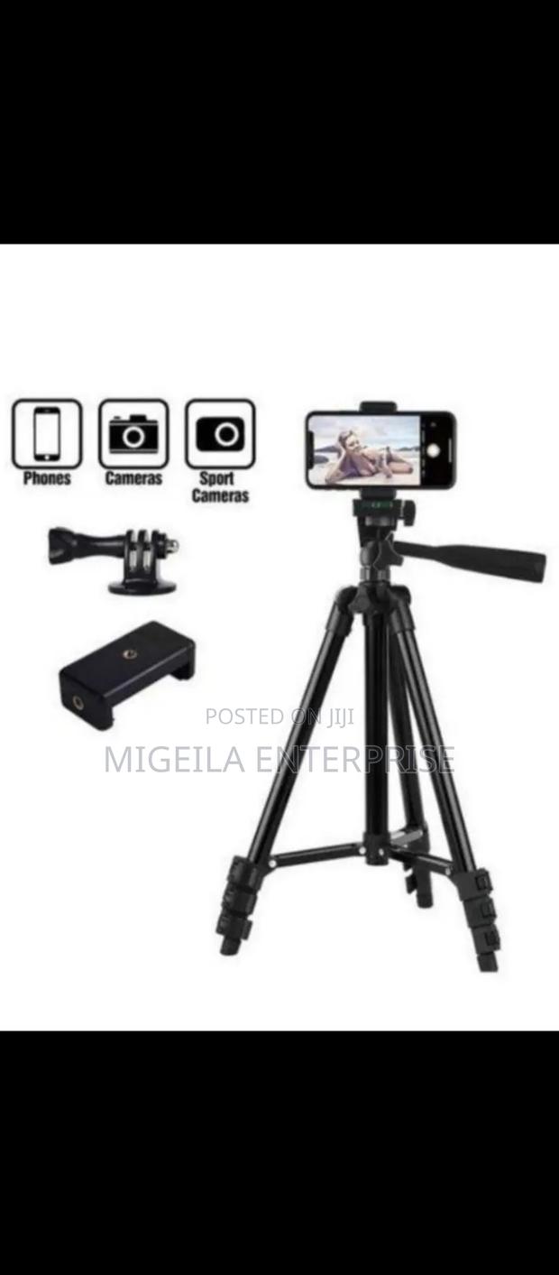Tripod Stand