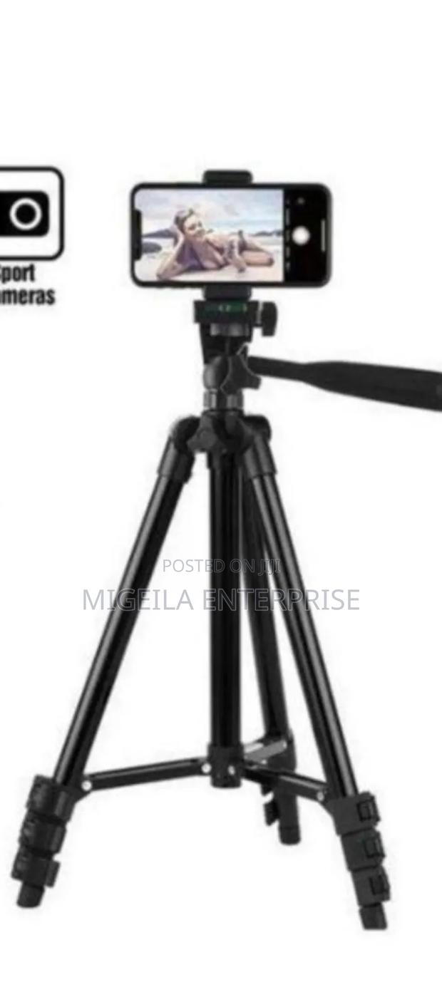 Tripod Stand - thumbnail 2