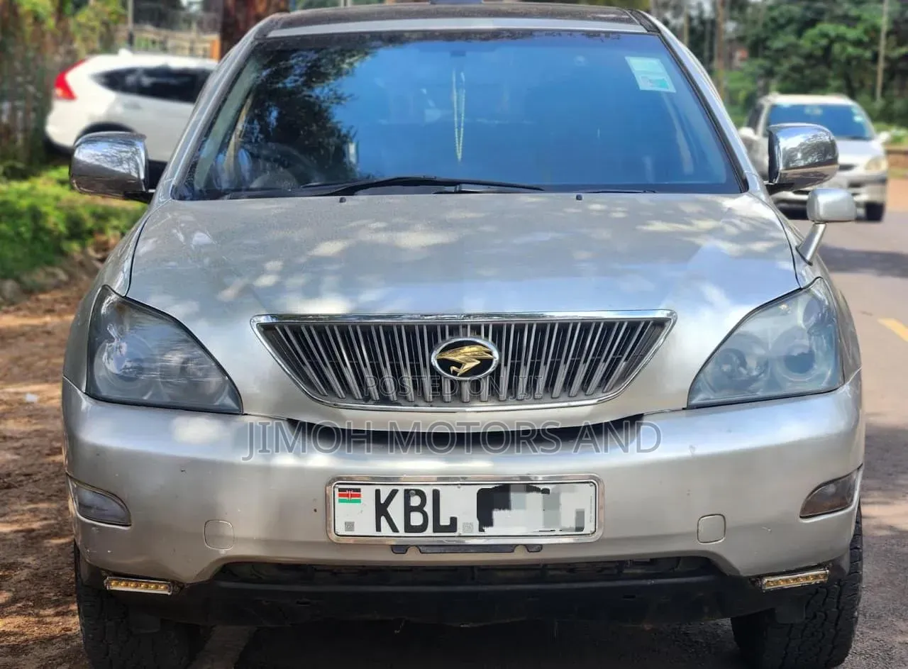 Toyota Harrier 2004 Silver