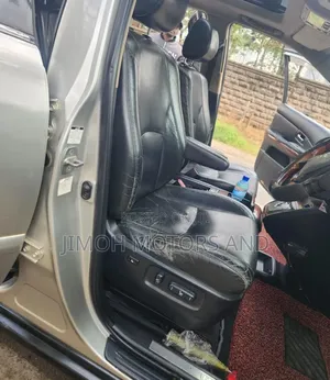 Toyota Harrier 2004 Silver