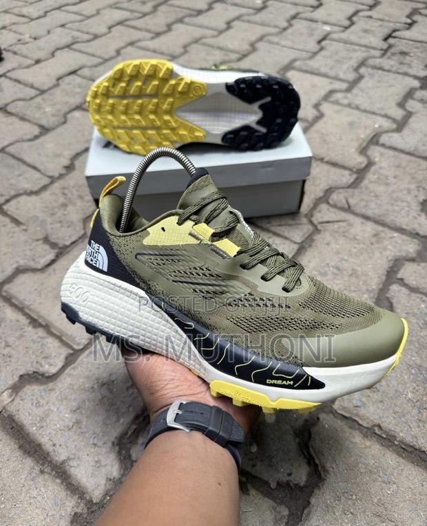 The North Face Altamesa 500 Trail Running Shoe Size 41-45