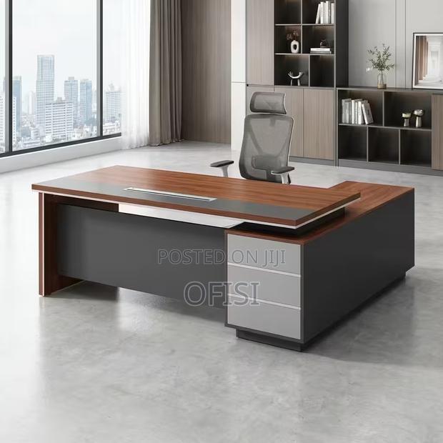 Office Desk; 1.8m Executive Office Desk With Side Drawers - thumbnail 4