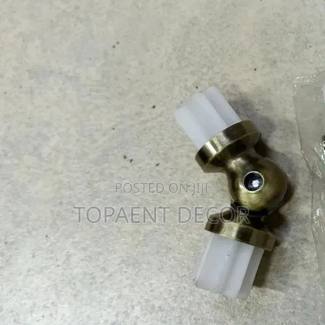Corner Joint for Joining Rods at a Corner