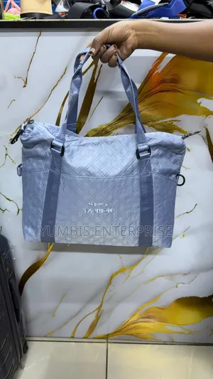 Small Duffle Bags for Travel for 2-3days