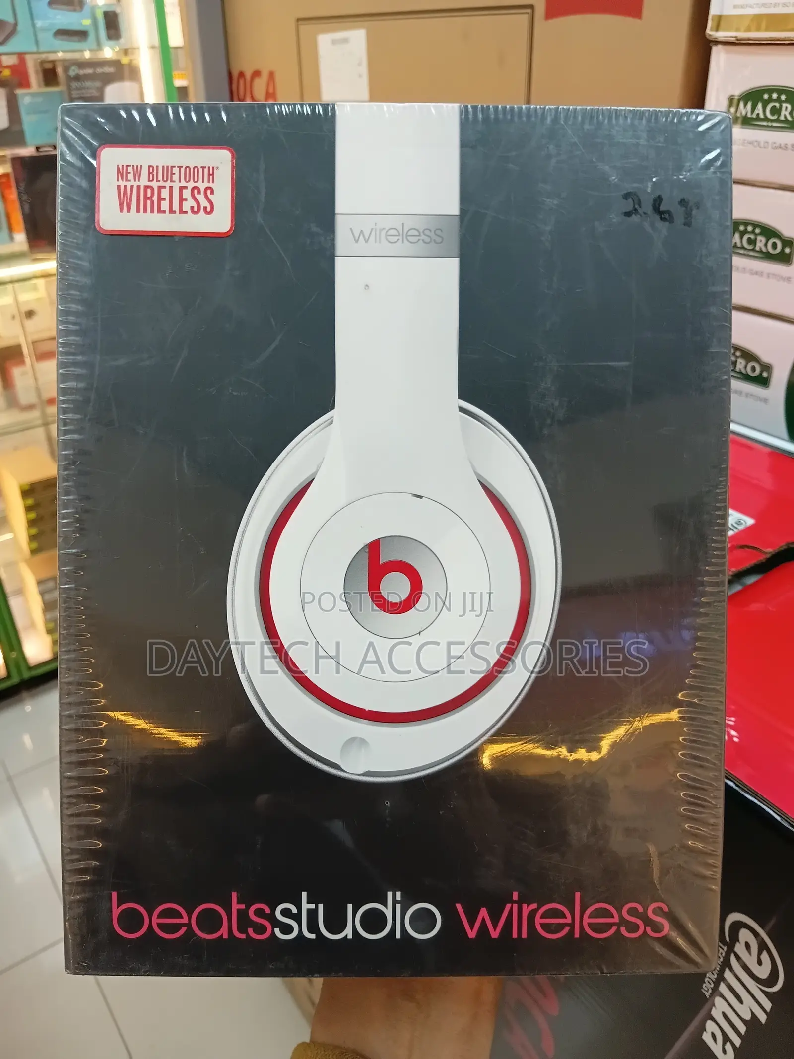 Beats by Dr. Dre Studio Wirelessover-Ear Headphone With Bluetooth.