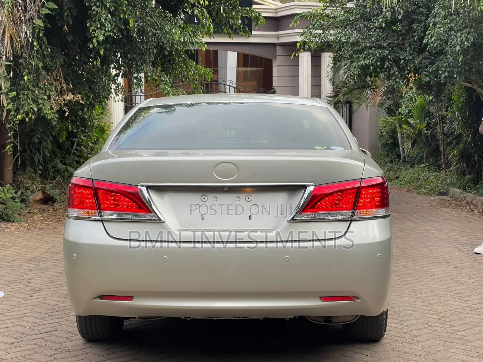Toyota Crown 2013 Silver