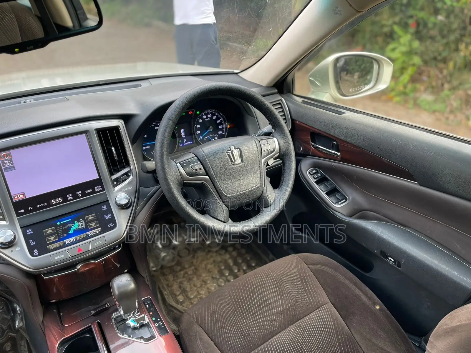 Toyota Crown 2013 Silver