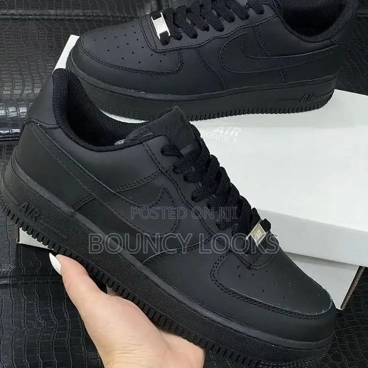 Nike Air Force 1 – Classic Black Sneakers