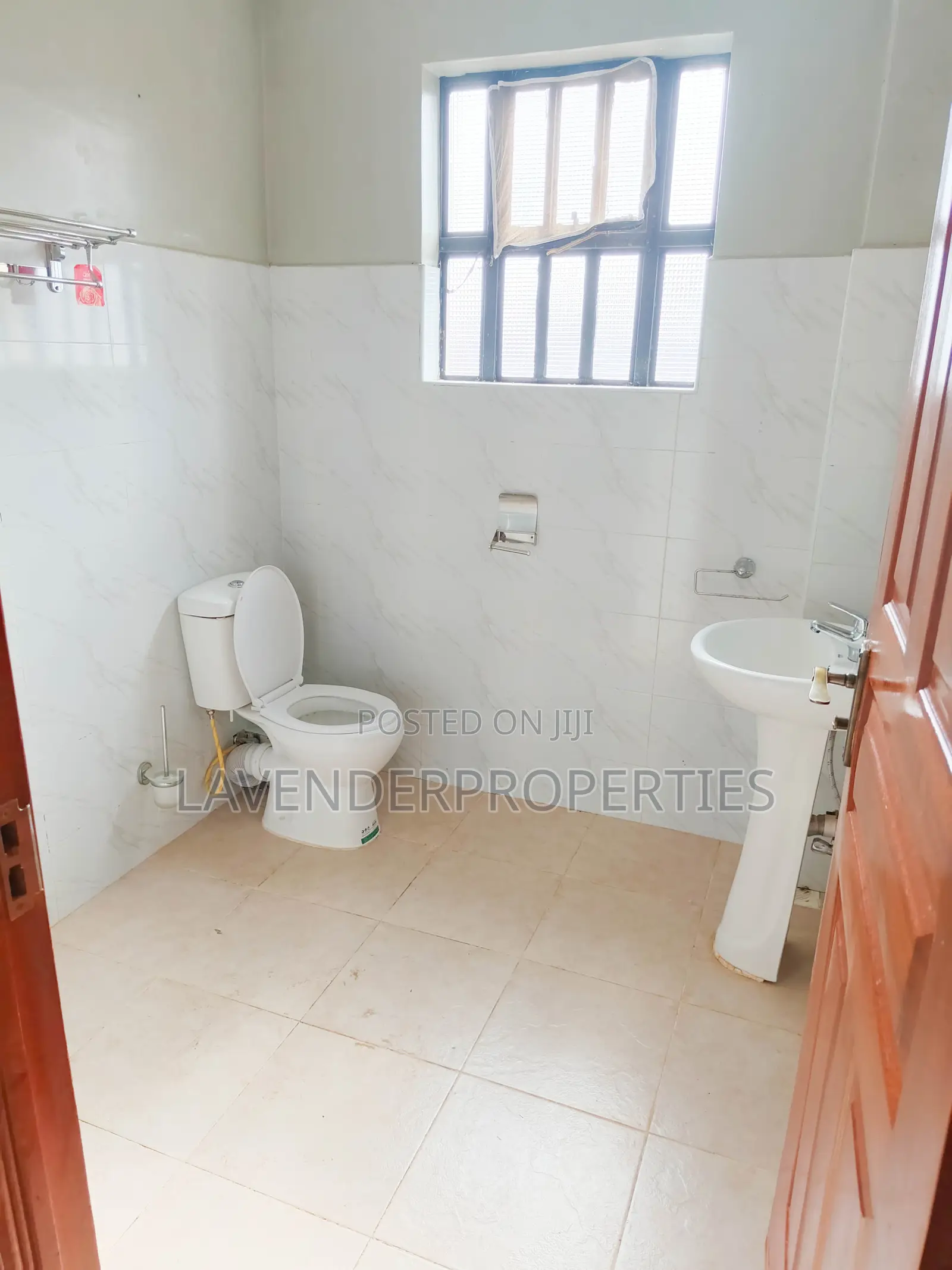 3bdrm Villa in Kalungura Apartment, Kamakis for rent