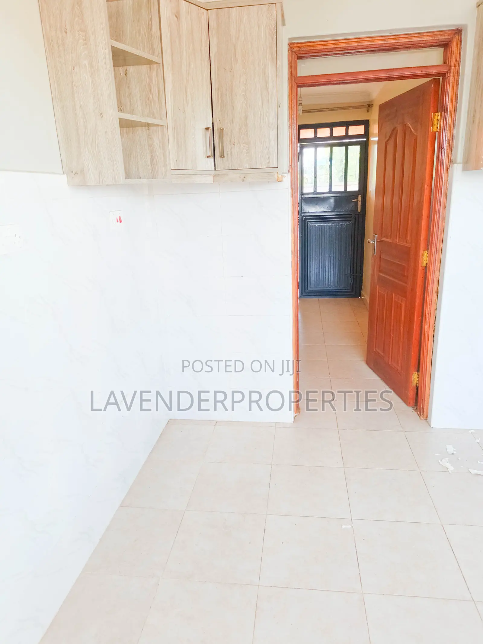 3bdrm Villa in Kalungura Apartment, Kamakis for rent