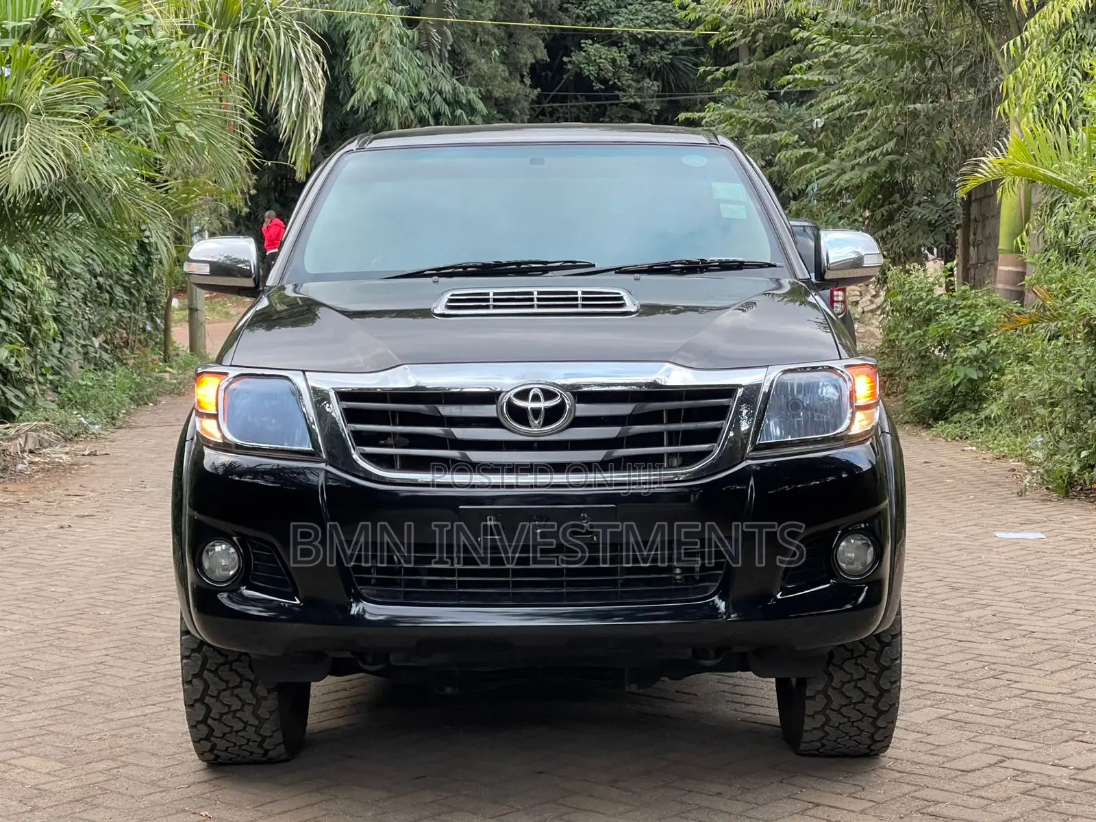 Toyota Hilux Revo Double Cab Deisel 2.4 AWD 2016 Black