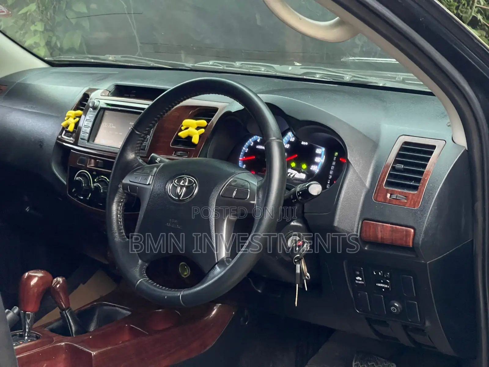 Toyota Hilux Revo Double Cab Deisel 2.4 AWD 2016 Black