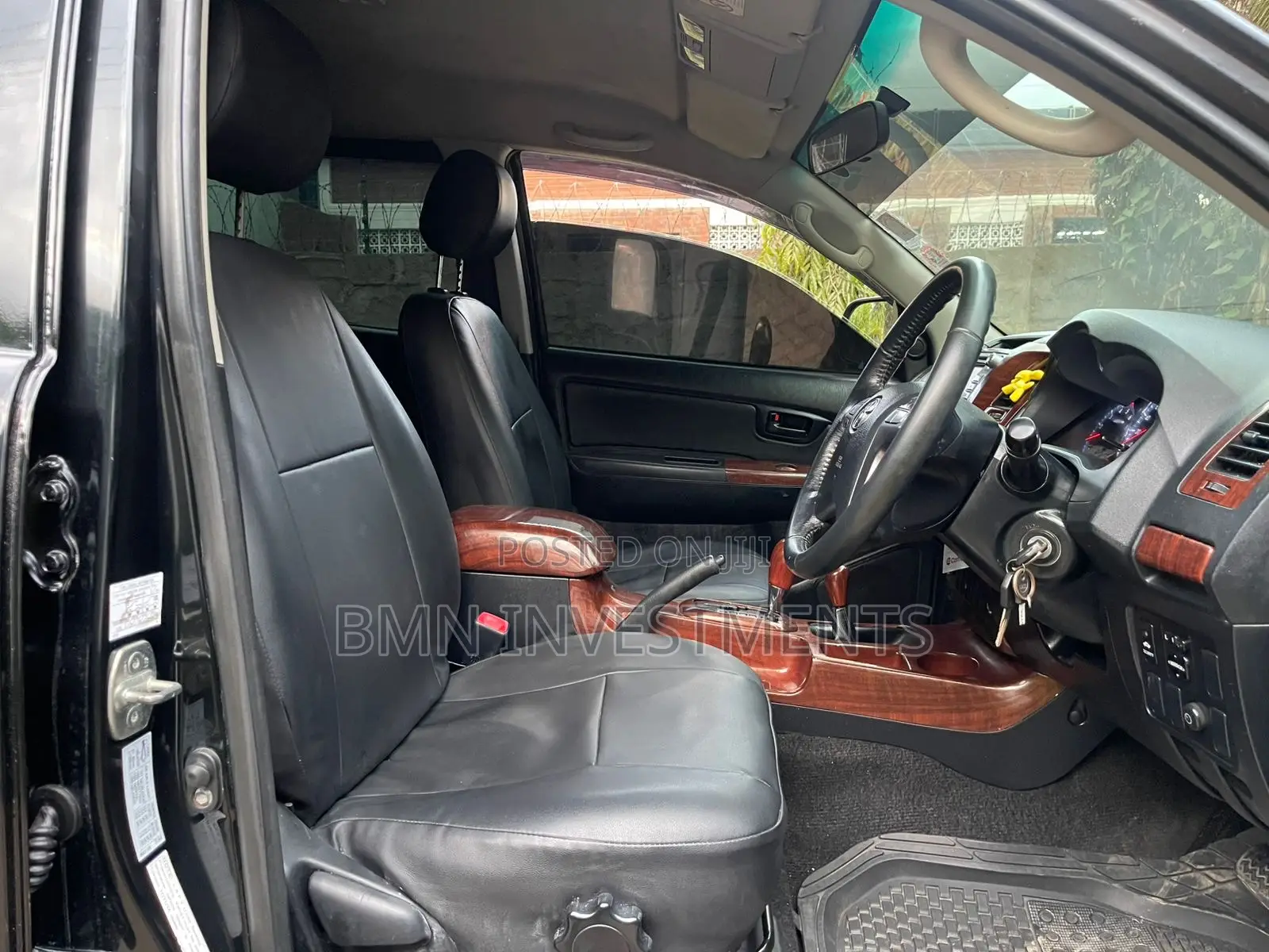 Toyota Hilux Revo Double Cab Deisel 2.4 AWD 2016 Black