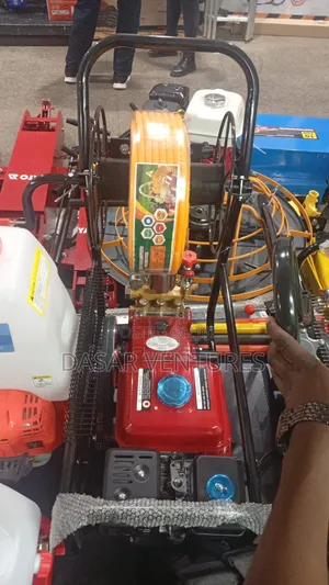 Agricultural Sprayer - Motorises